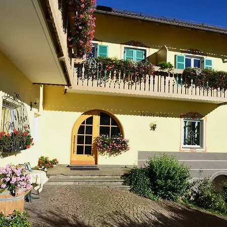Goldener Adler Gasthof *